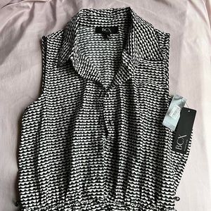 V-NECK SLEEVELESS COLLARED DRESS 🖤